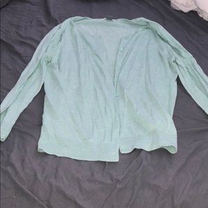 Quarter sleeve cardigan